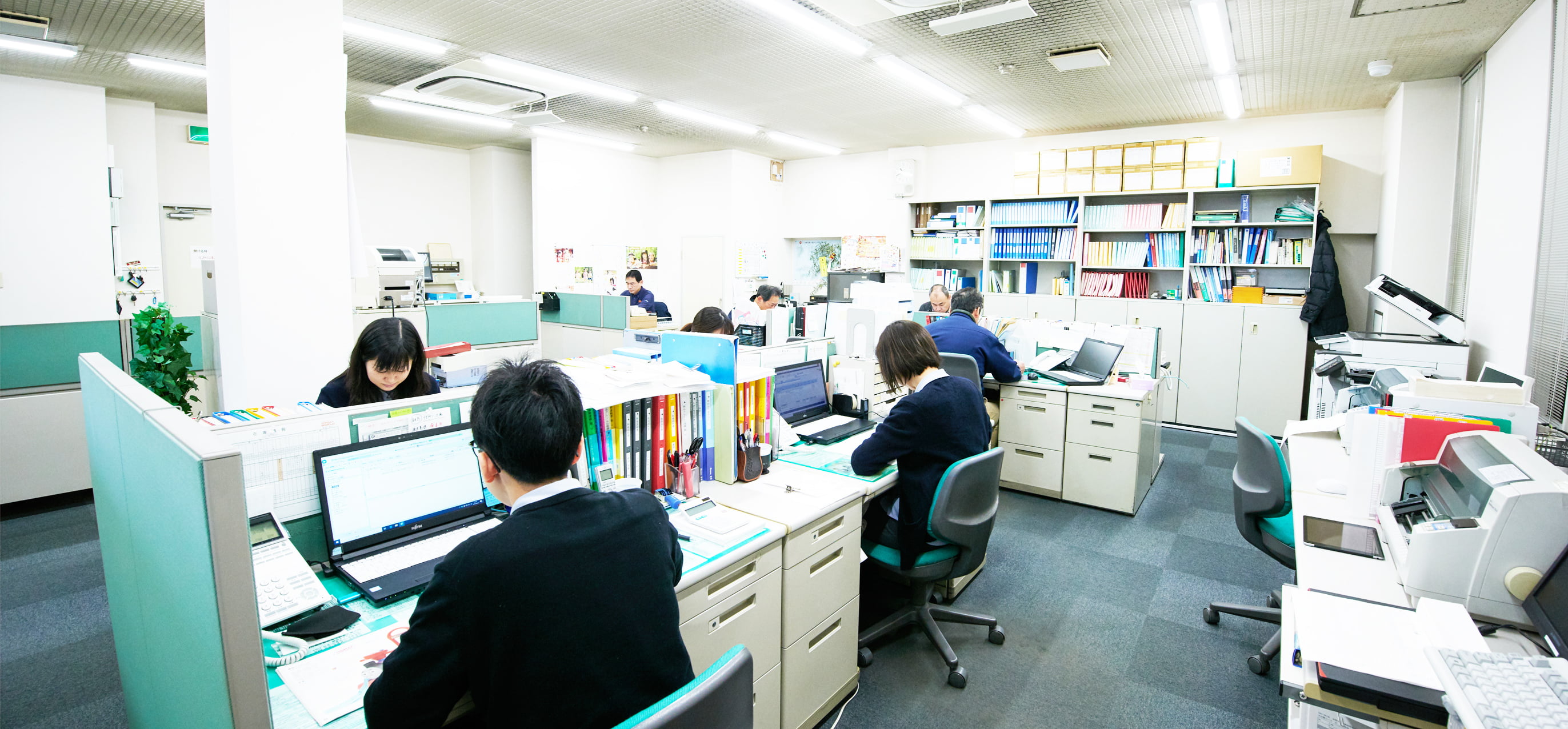 採用情報